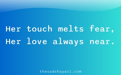 Maa emotional Hindi shayari about mother’s touch